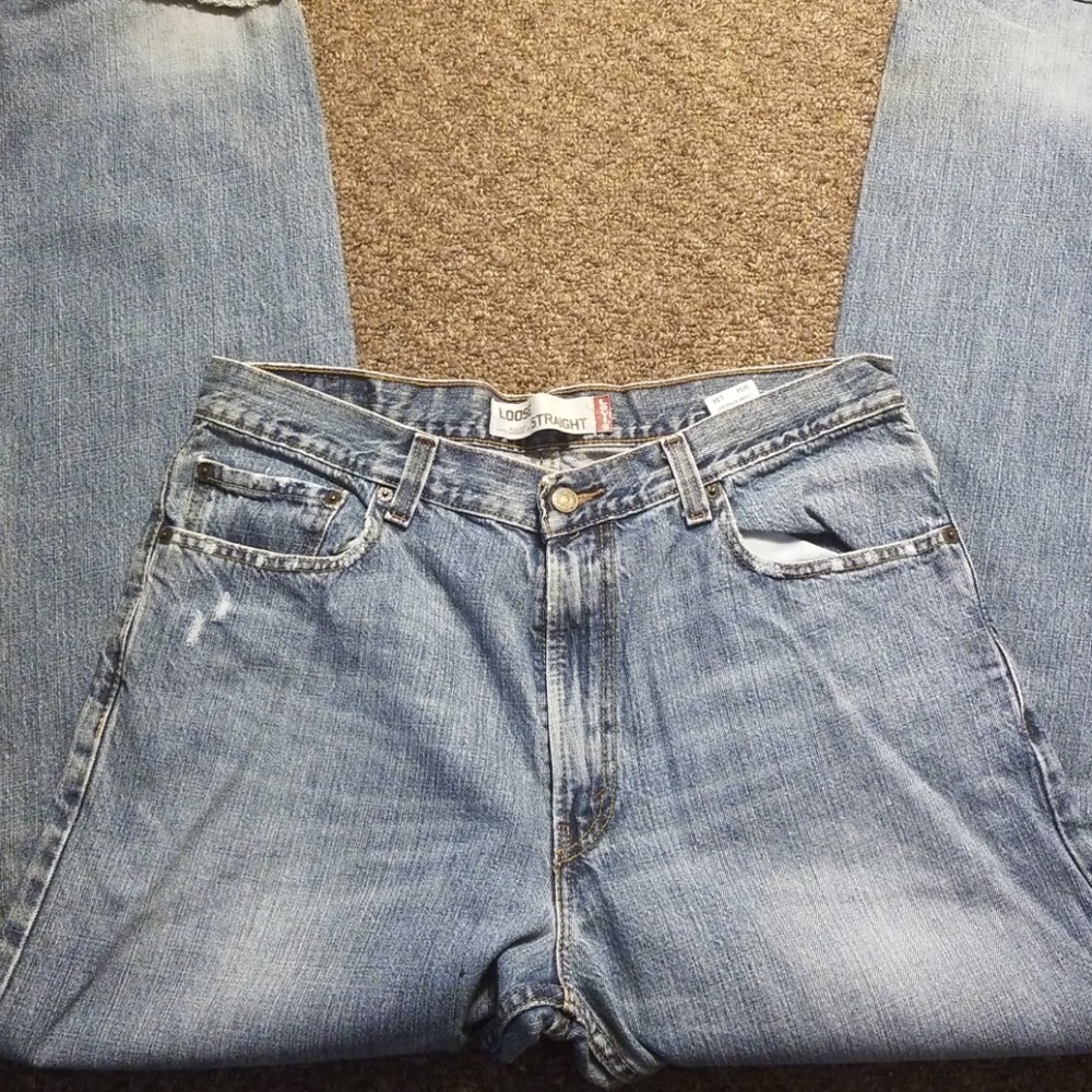 LEVI'S